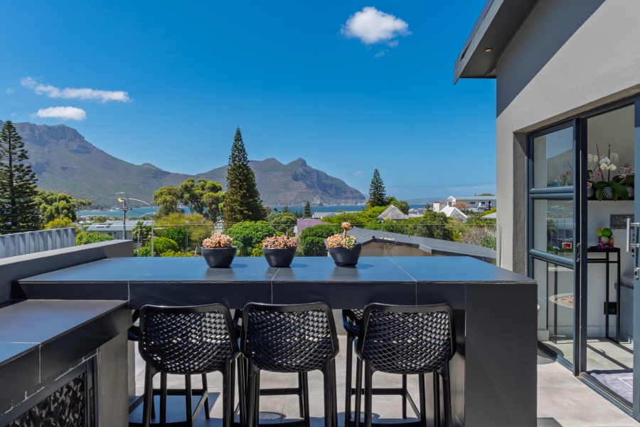 To Let 3 Bedroom Property for Rent in Hout Bay Western Cape